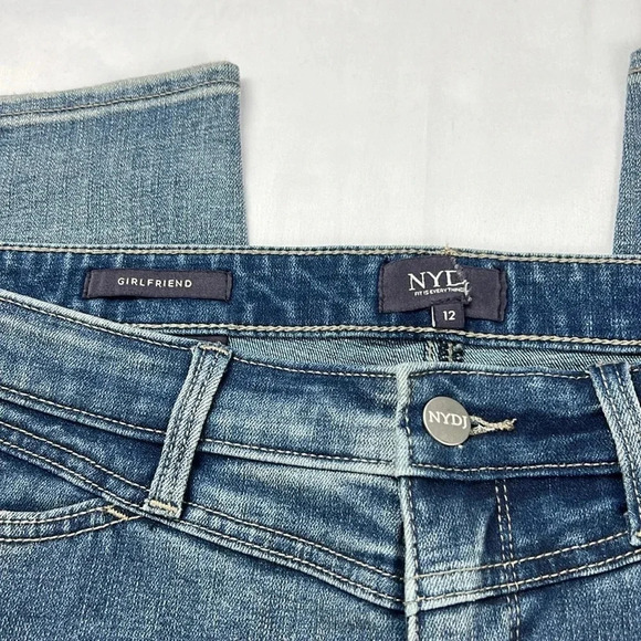 NYDJ Women’s Lift x Tuck Technology Girlfriend Stretchy Ankle Jean - Picture 4 of 10